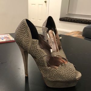Jeffrey Campbell “Turner” Pumps